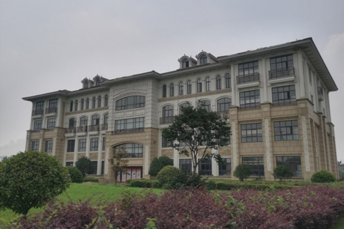 高鐵鋁材